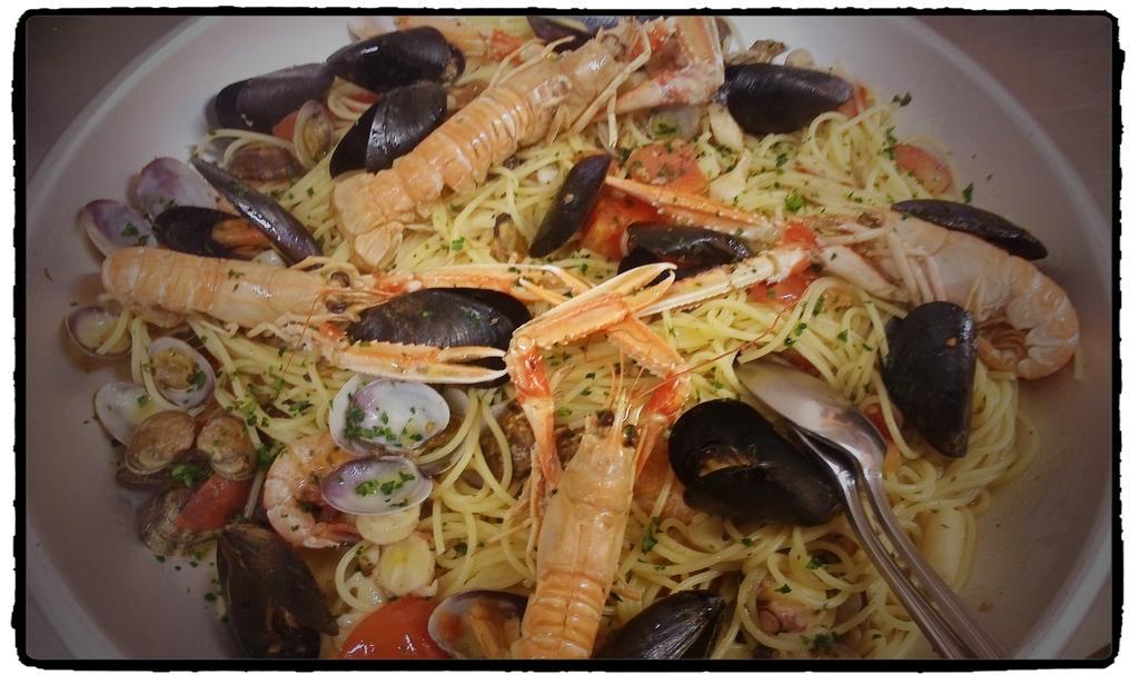 Hotel Ristorante El Caracol Mulazzo Екстер'єр фото