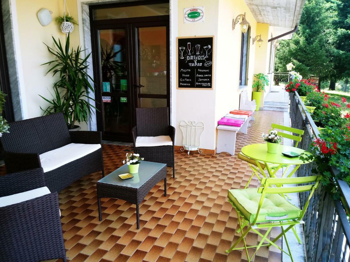 Hotel Ristorante El Caracol Mulazzo Екстер'єр фото